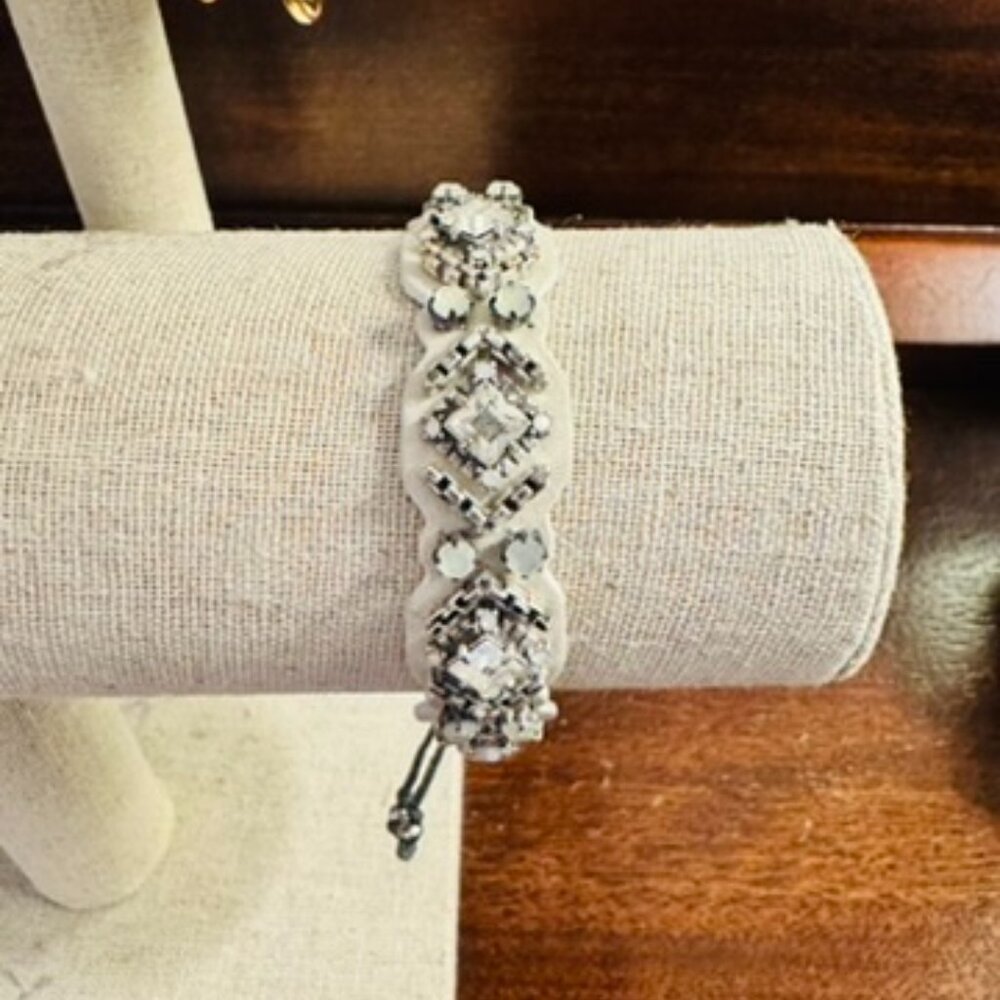 Stella & Dot White Beaded Crystal Bracelet